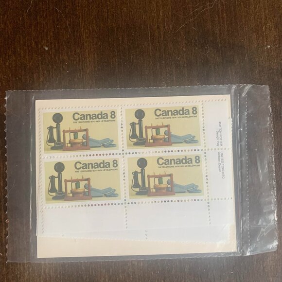 CANADA collectors' stamps block of 4 The Telephone Centenary issued in 1974 - Picture 1 of 3